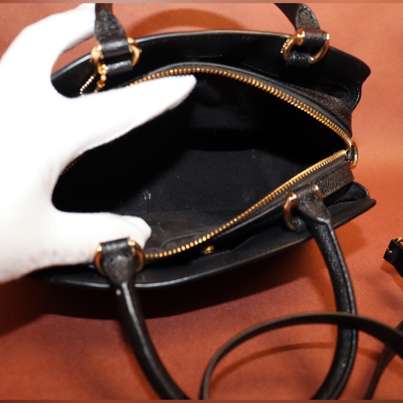 COACH Pebble Leather Hand bag with Shoulder strap - Mini Lillie Carryall - Picture 15 of 16